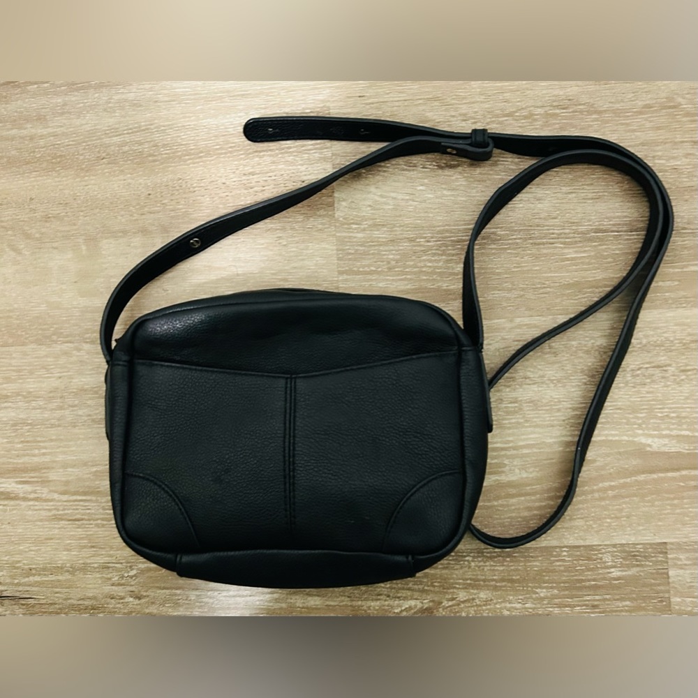 Banana Republic Black Synthetic Leather Bag